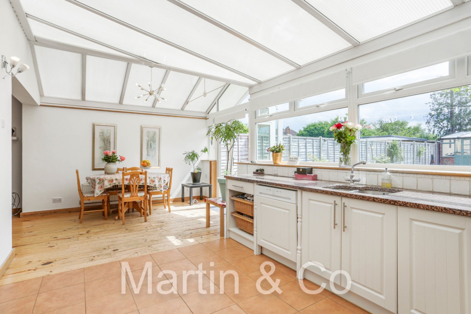 4 bedroom House for Sale Ash Road, Sutton, Cheam, SM3