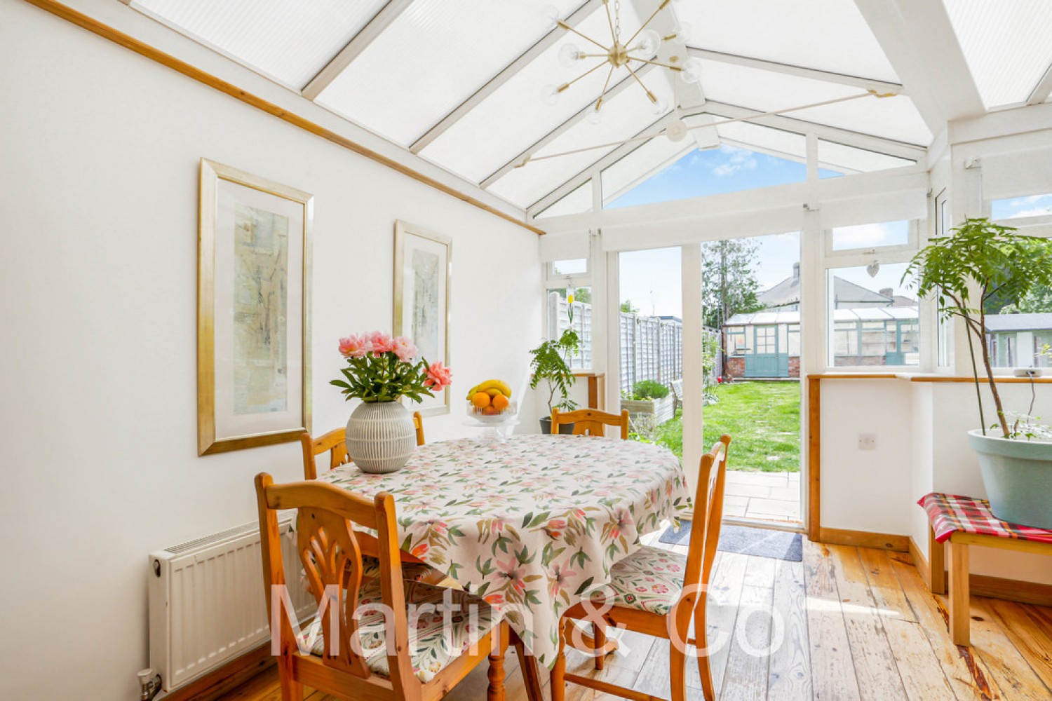 4 bedroom House for Sale Ash Road, Sutton, Cheam, SM3