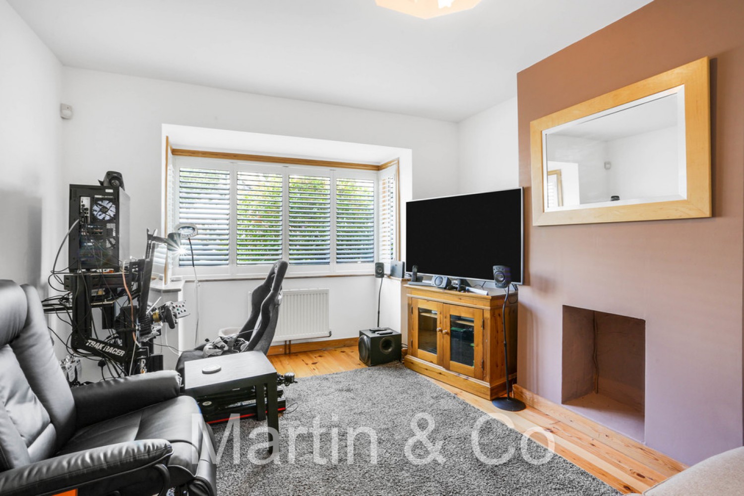 4 bedroom House for Sale Ash Road, Sutton, Cheam, SM3