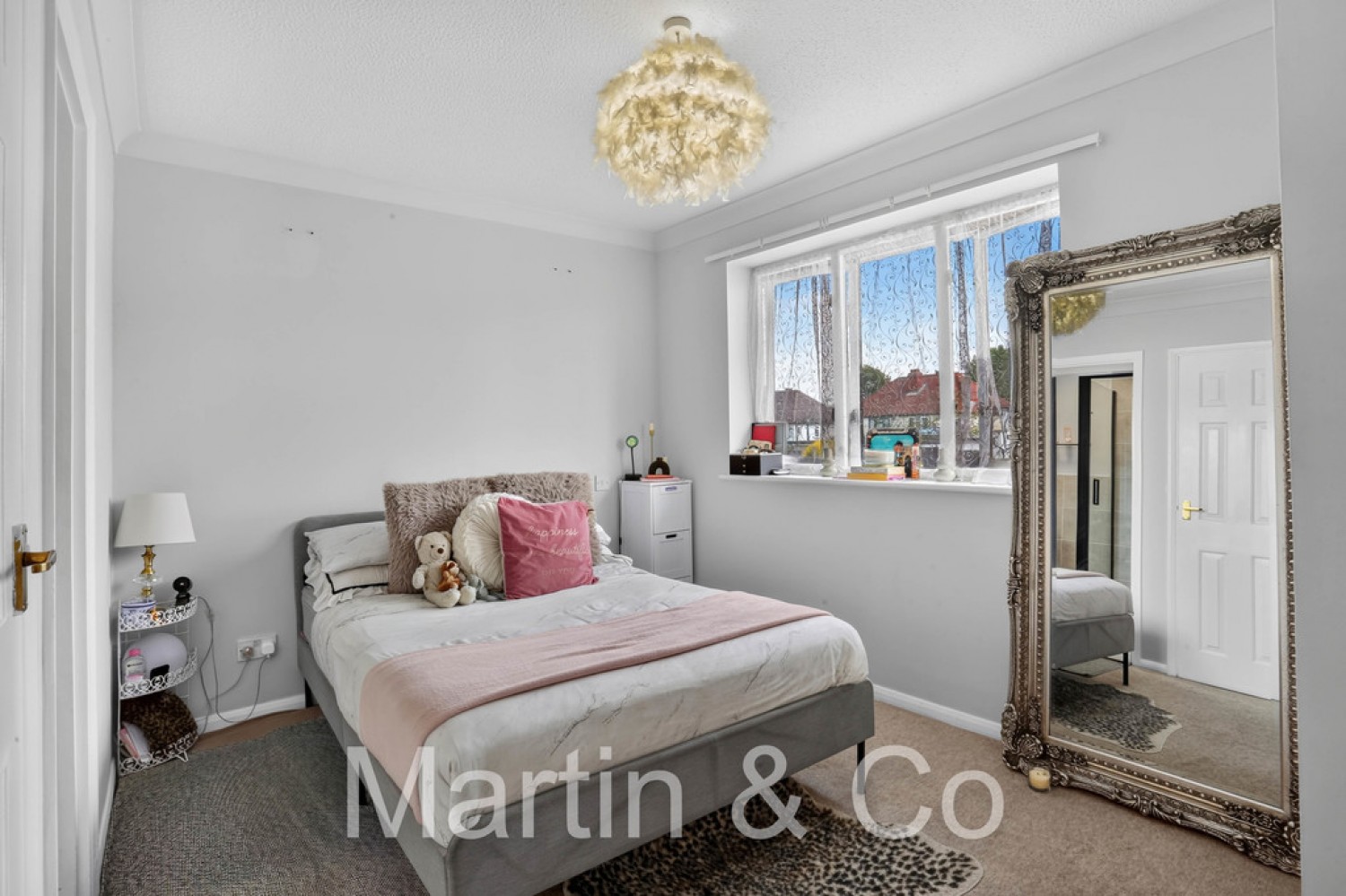 4 bedroom House for Sale Morley Road, Sutton, SM3