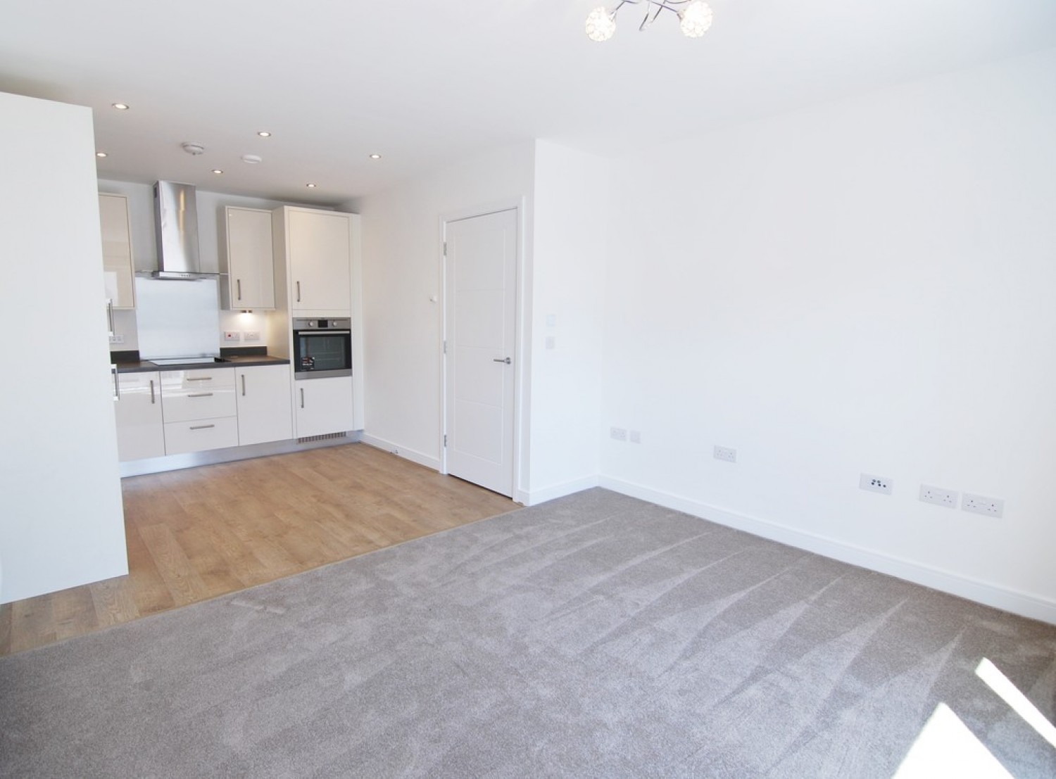 1 bedroom Flat for Letting Sovereign Way, Tonbridge