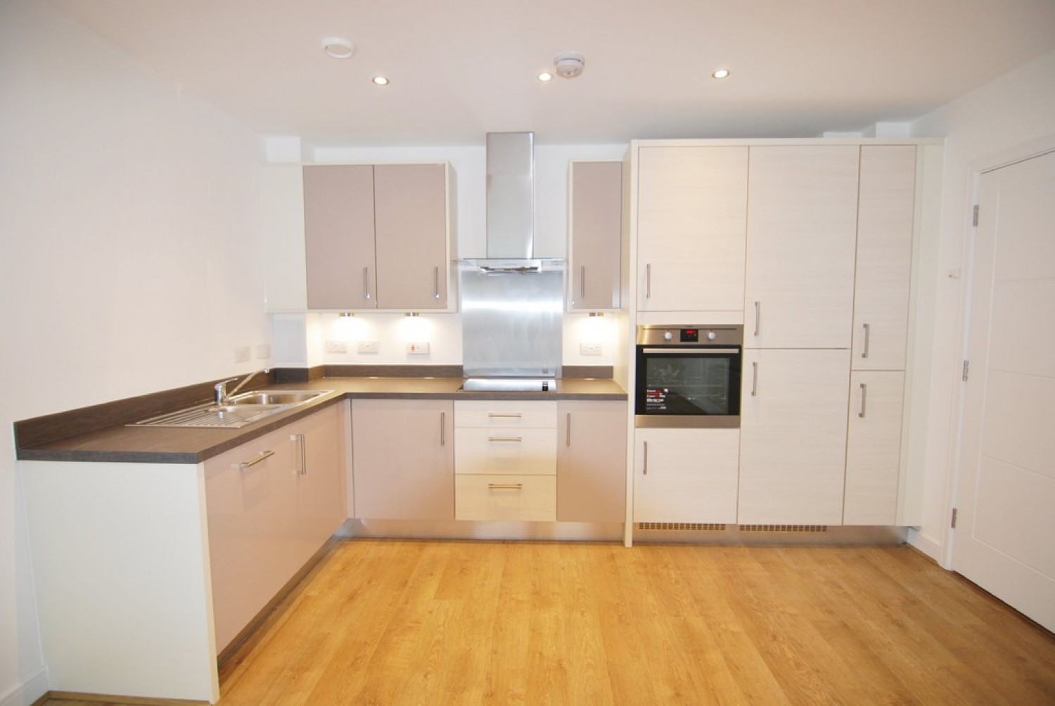 Sovereign Way, Tonbridge