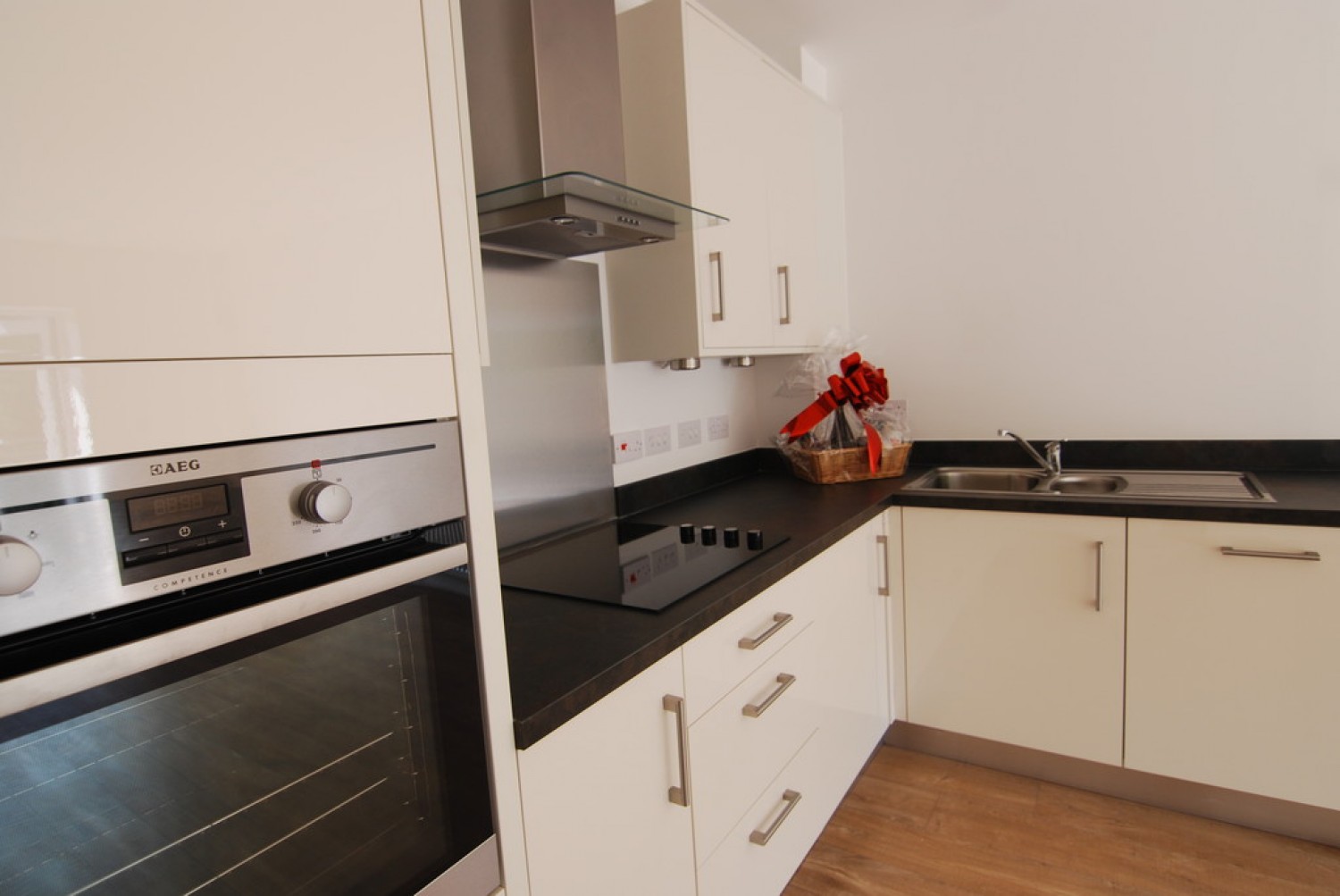 1 bedroom Flat for Letting Sovereign Way, Tonbridge