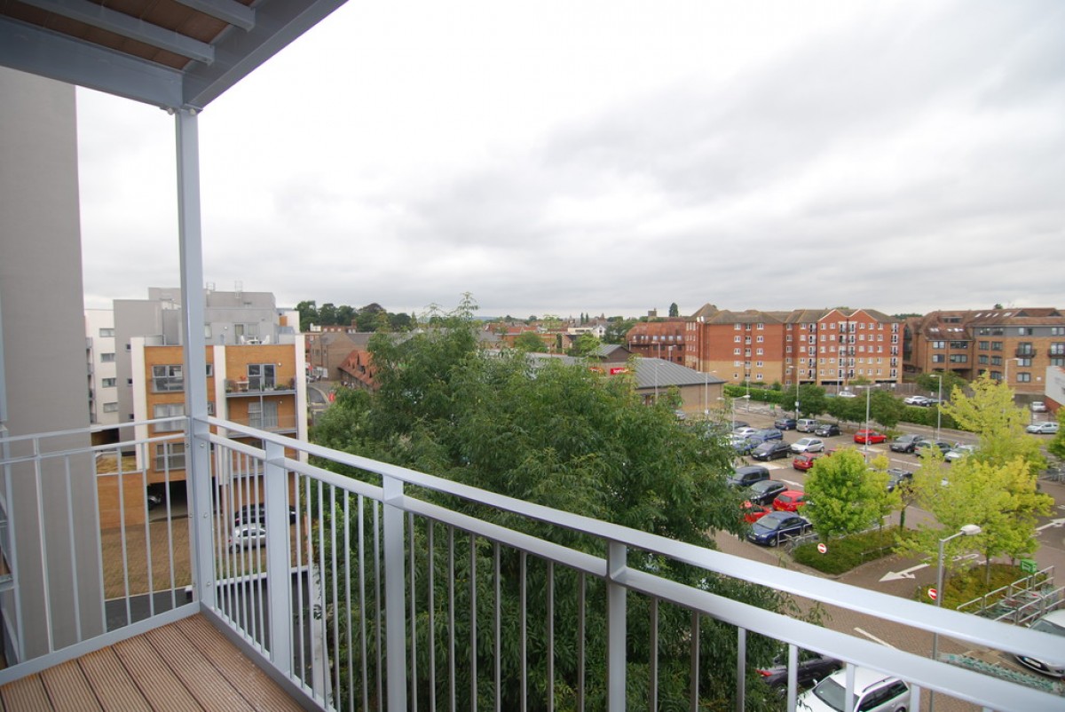 Sovereign Way, Tonbridge