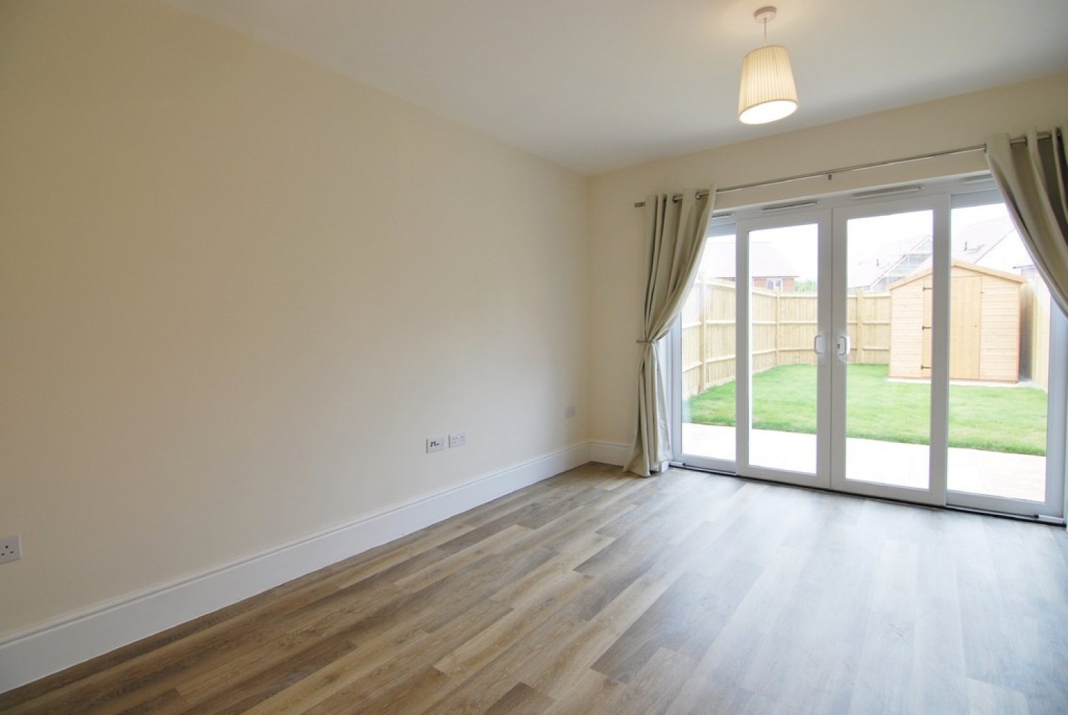 2 bedroom House for Letting Hazelwood Close, Tonbridge