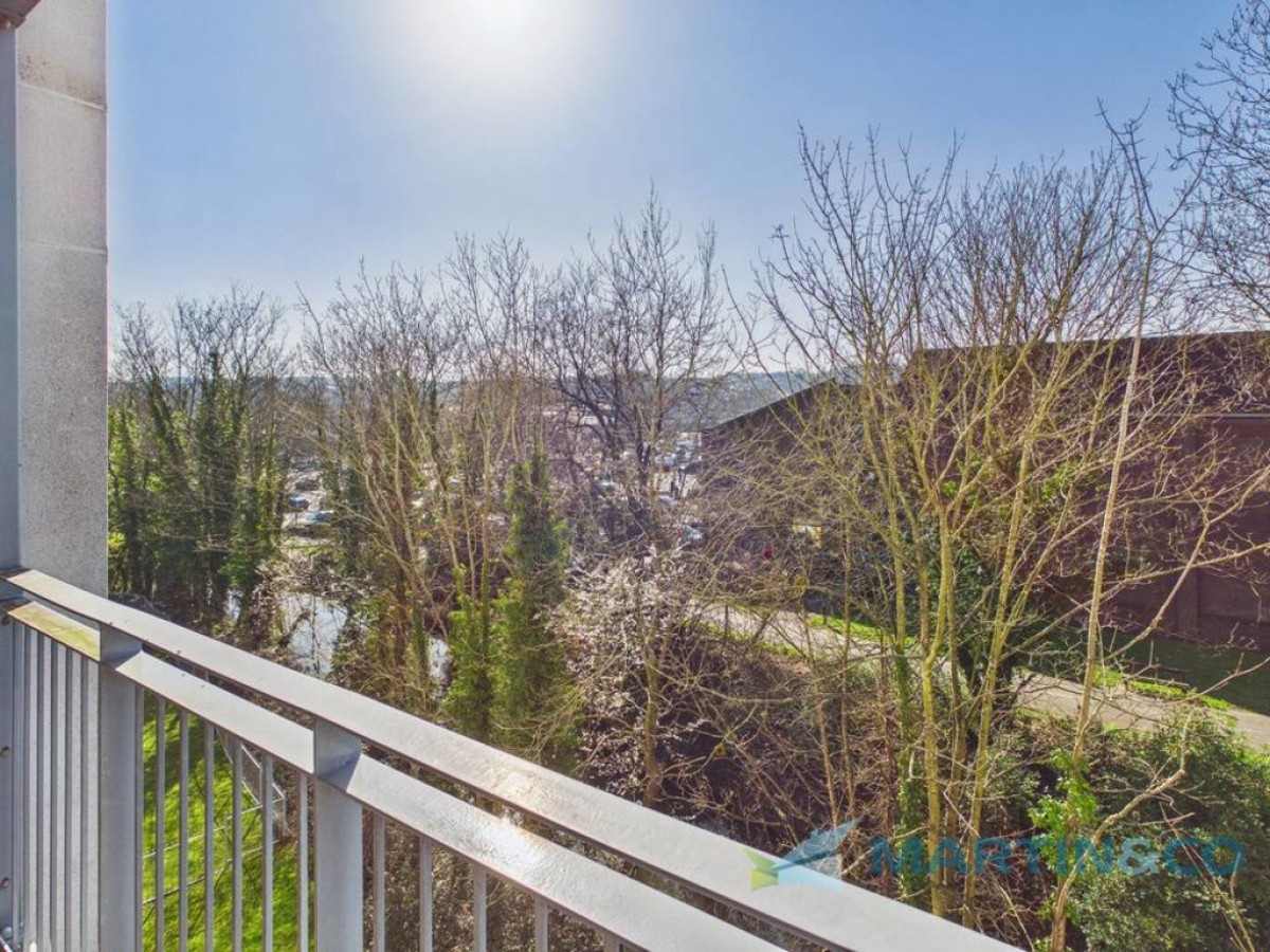 Sovereign Way, Tonbridge