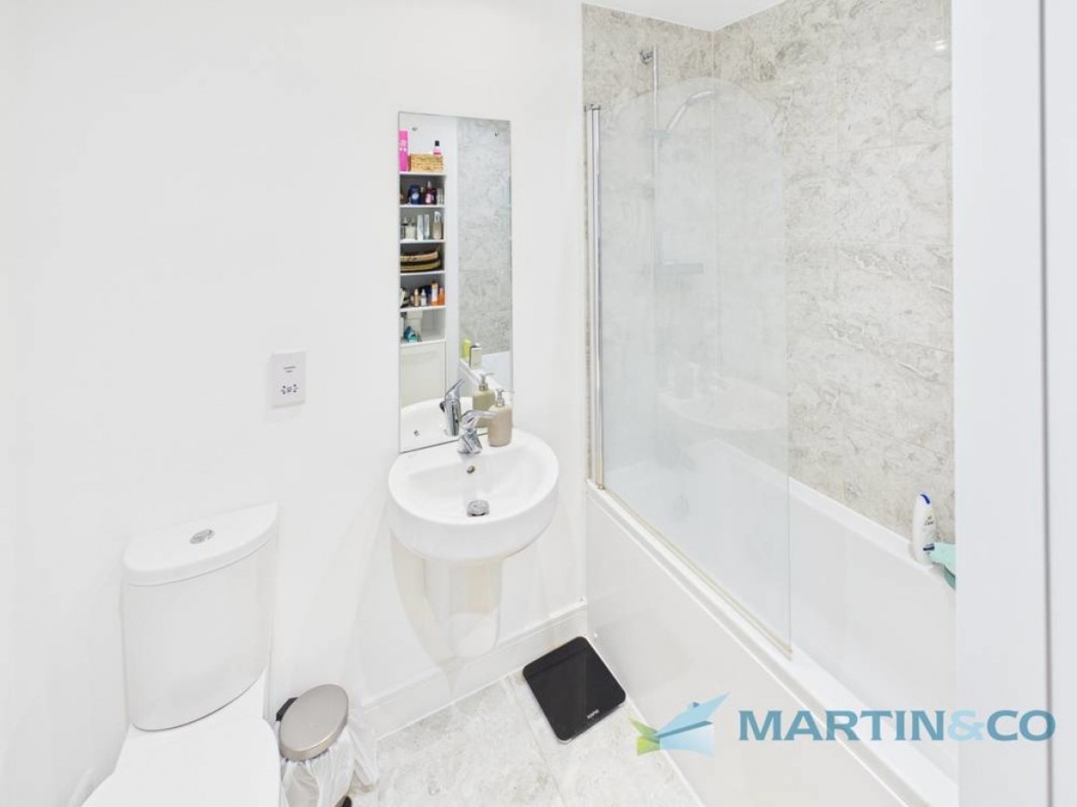 Sovereign Way, Tonbridge