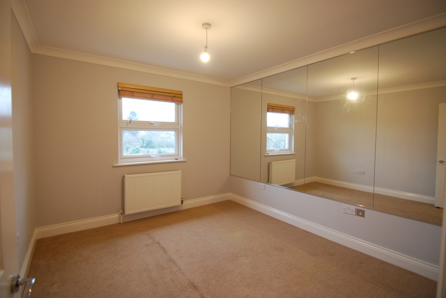 2 bedroom Flat for Letting St Eanswythes Court