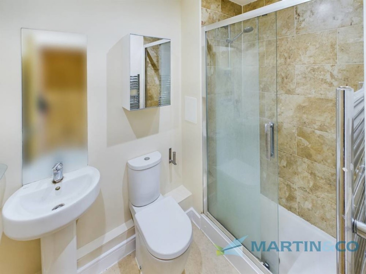 2 bedroom Flat for Letting Cannons Wharf