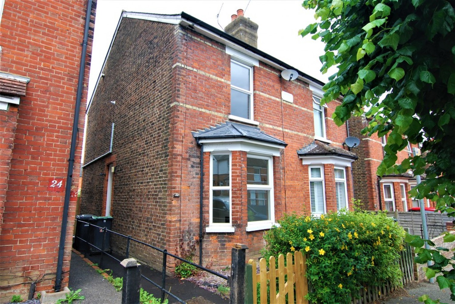 2 bedroom House for Letting Chichester Road
