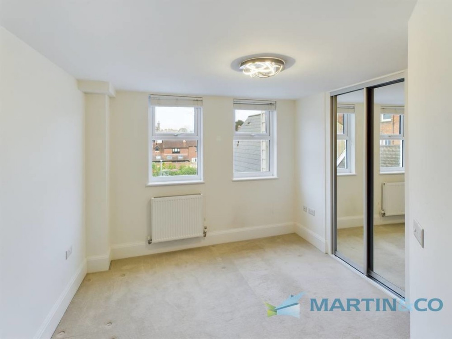 2 bedroom Flat in 133a High Street