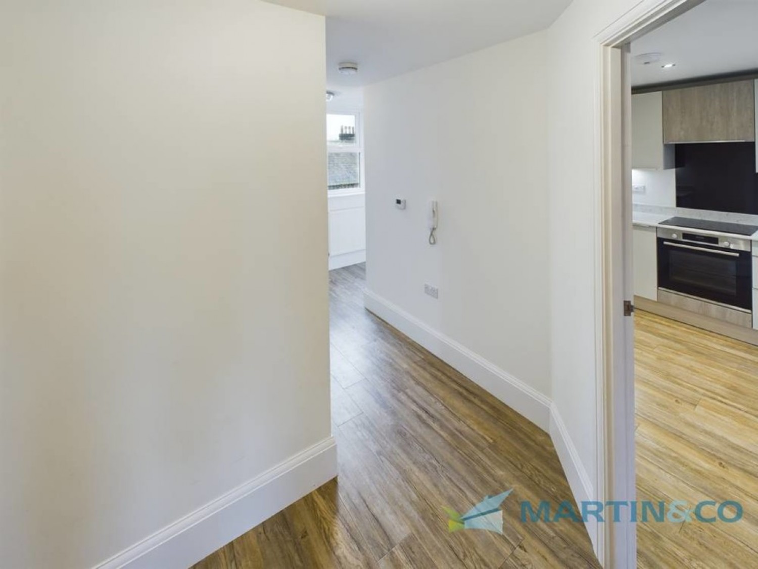 2 bedroom Flat in 133a High Street