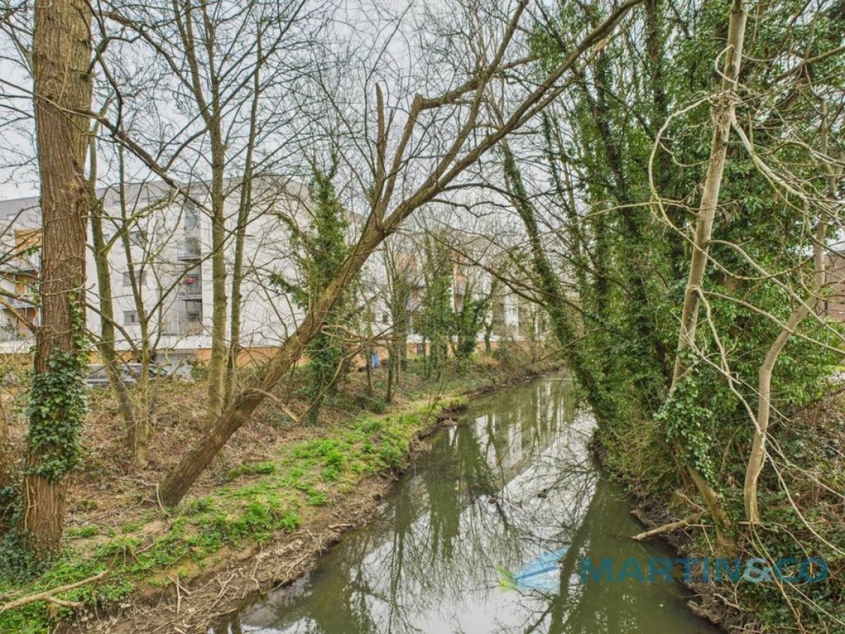 Sovereign Way Tonbridge