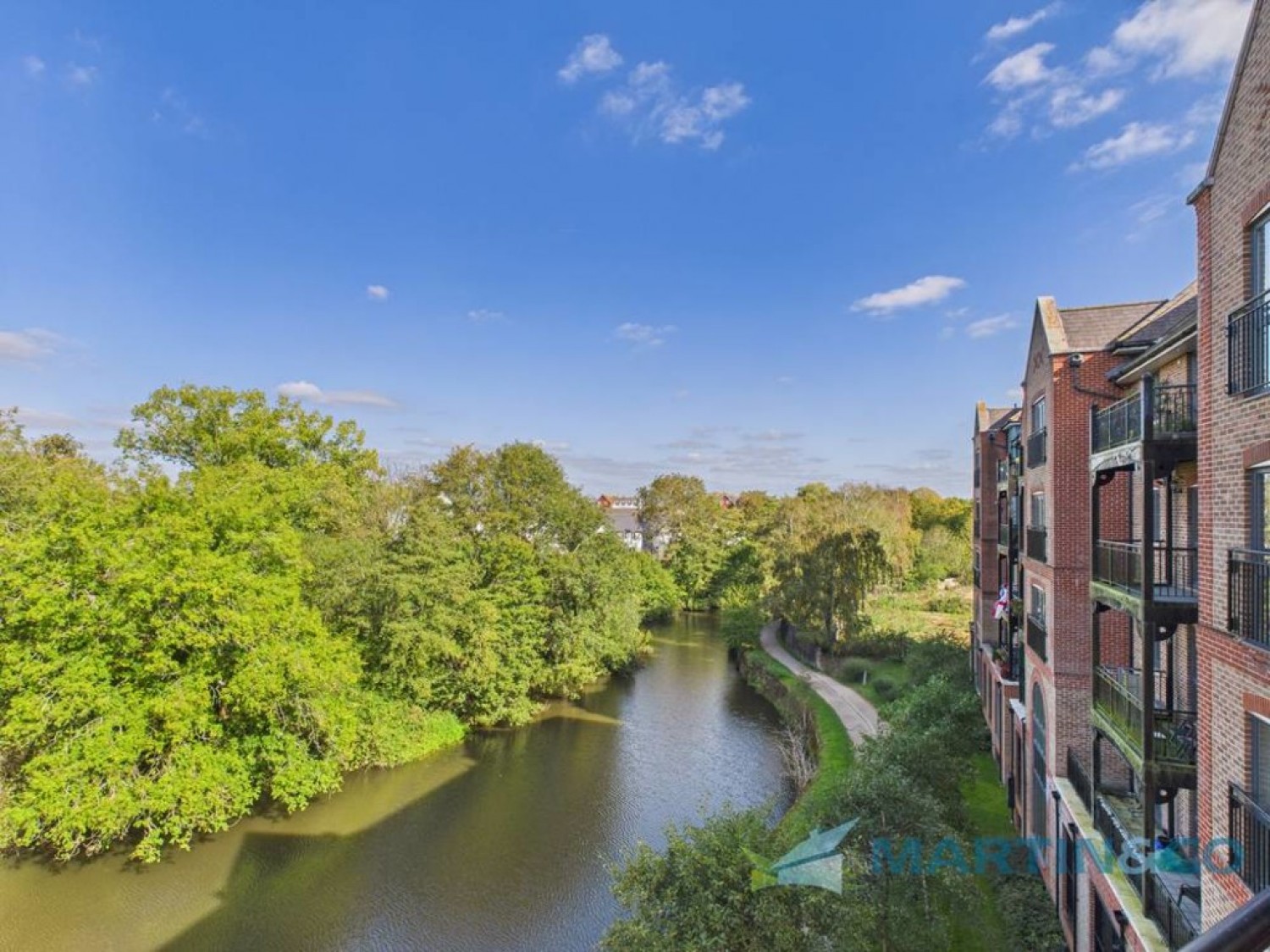 2 bedroom Flat in Medway Wharf Road, Tonbridge