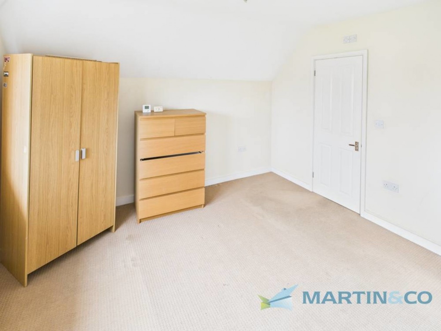 3 bedroom House in Pembroke Road