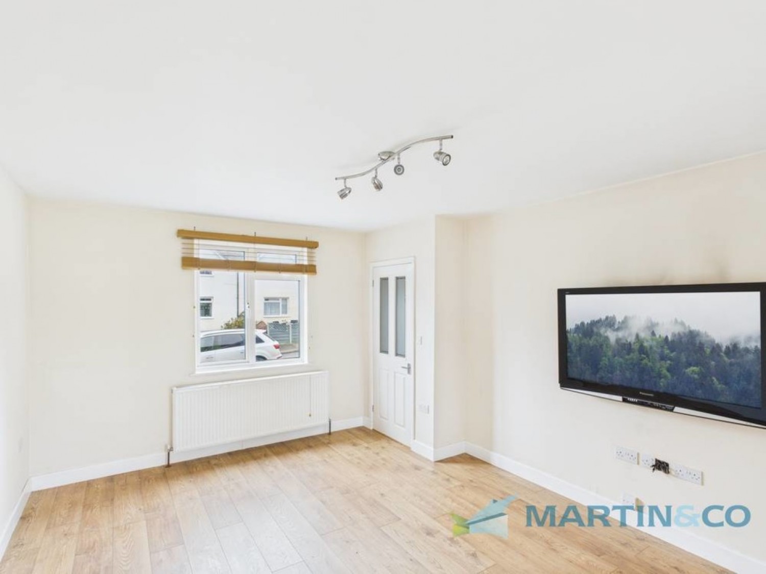 3 bedroom House in Pembroke Road