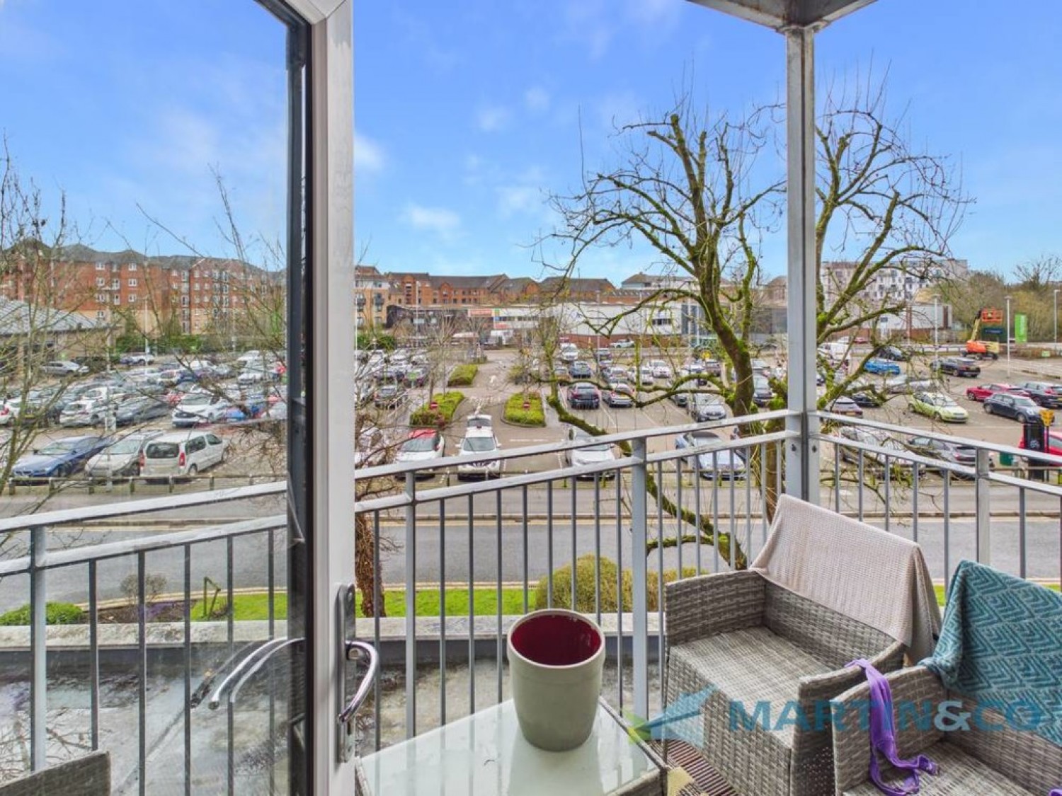 1 bedroom Flat for Sale Sovereign Way, Tonbridge
