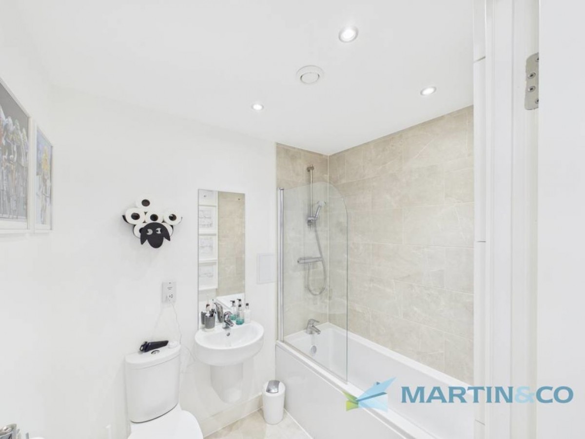 Sovereign Way, Tonbridge