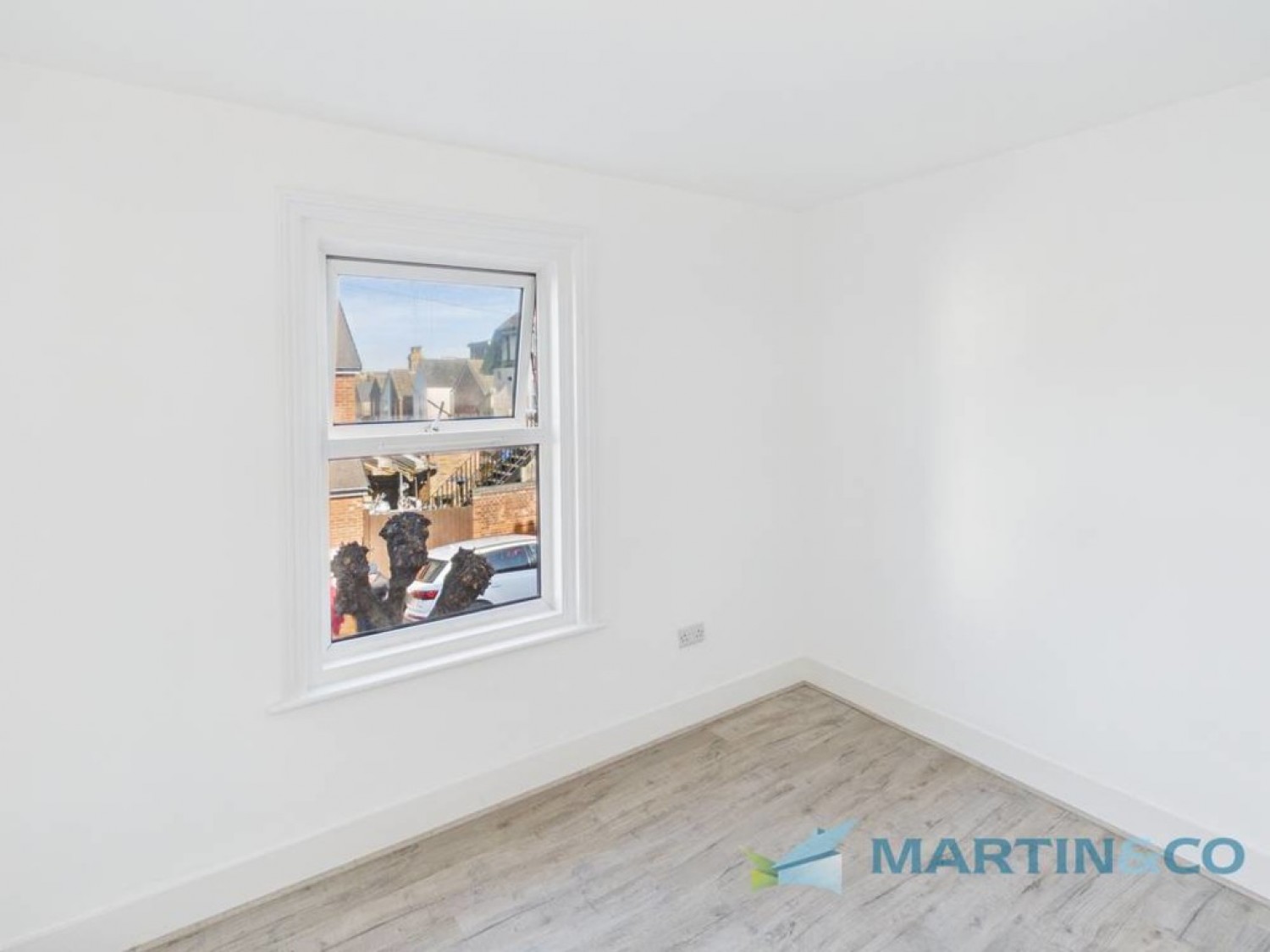 2 bedroom House for Letting Nelson Avenue, Tonbridge, Kent