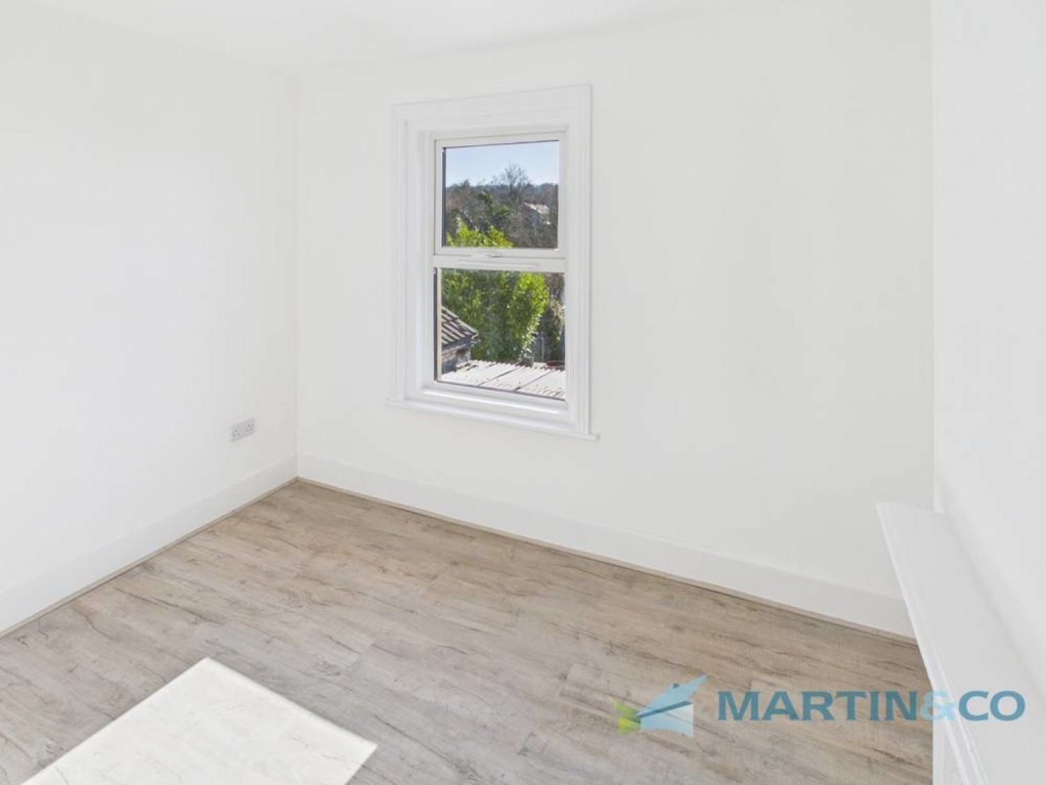 2 bedroom House for Letting Nelson Avenue, Tonbridge, Kent