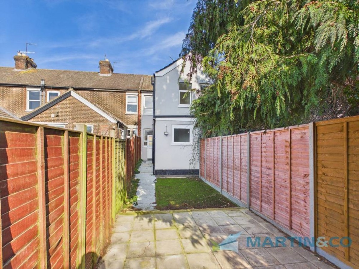 Nelson Avenue, Tonbridge