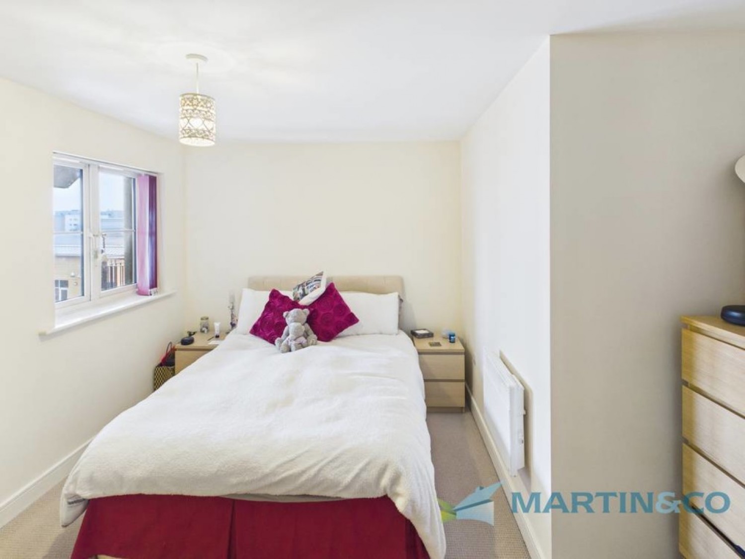 2 bedroom Flat for Sale Medway Wharf Road, Tonbridge