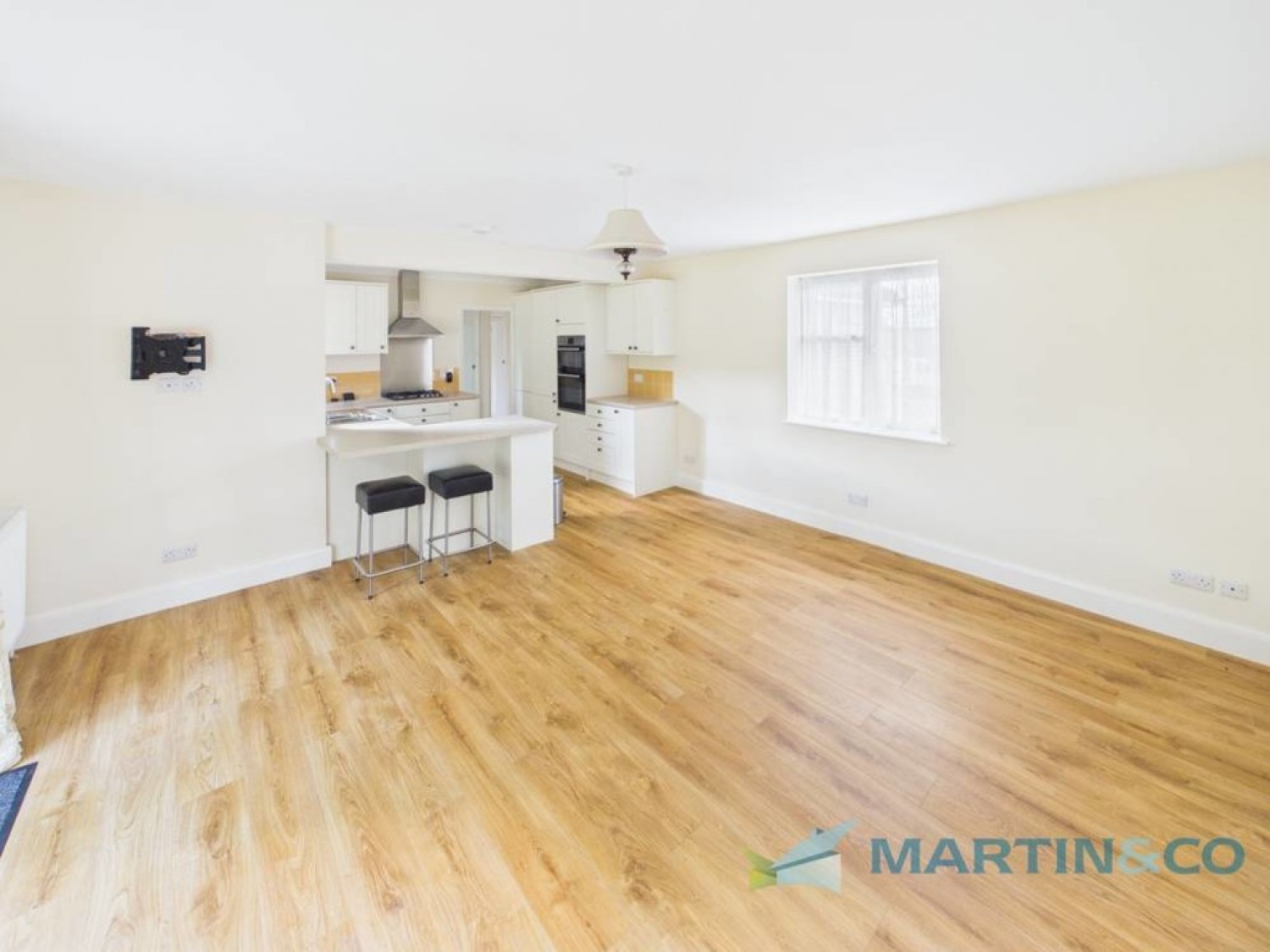 2 bedroom House for Letting Oaklands Way, Hildenborough