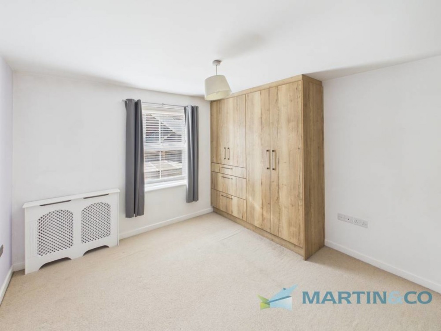 2 bedroom Flat for Letting Taylor Close, Tonbridge, Kent