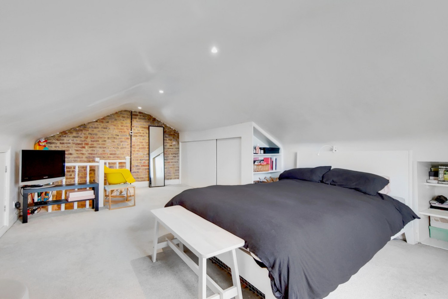 2 bedroom Flat for Sale Crystal Palace, London, Greater London