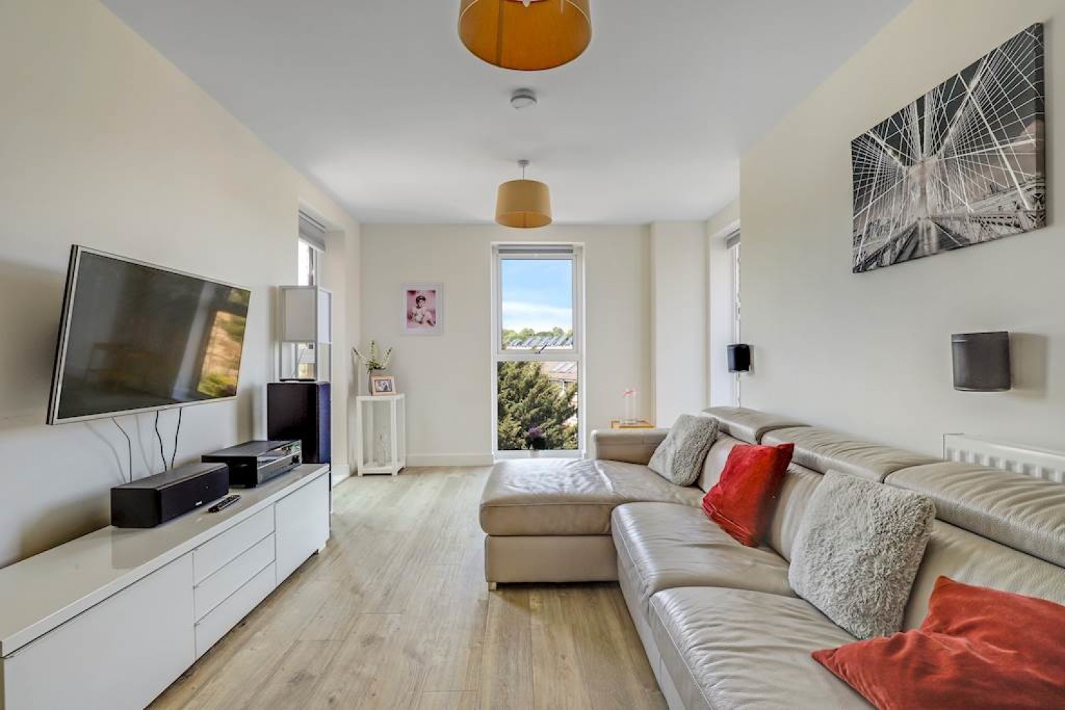 Apple Yard, Anerley, London