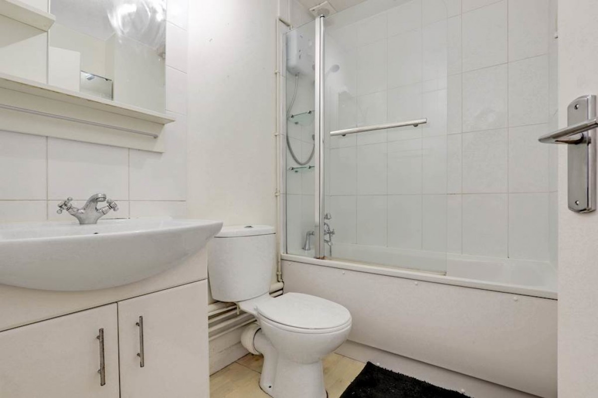 Mowbray Road, Upper Norwood, London