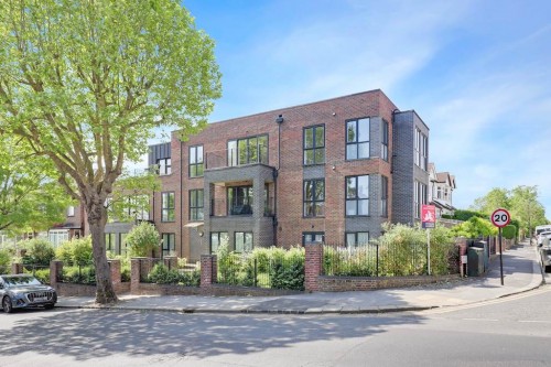 South Norwood Hill, 139 South Norwood Hill, South Norwood, London