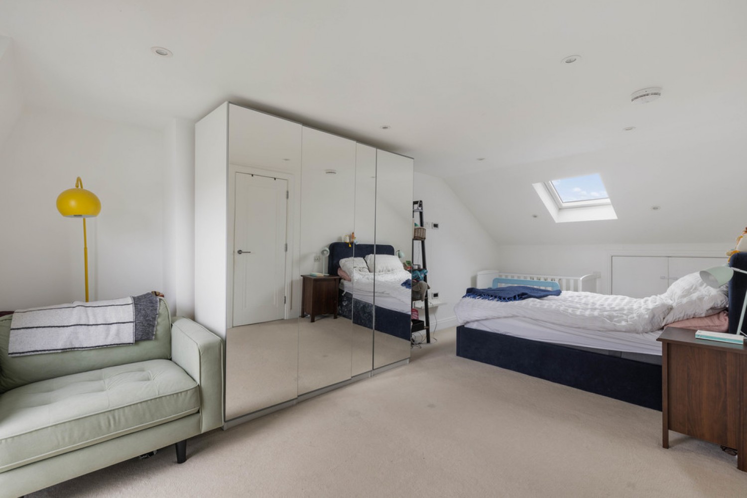 2 bedroom Flat in Camberwell, London, England