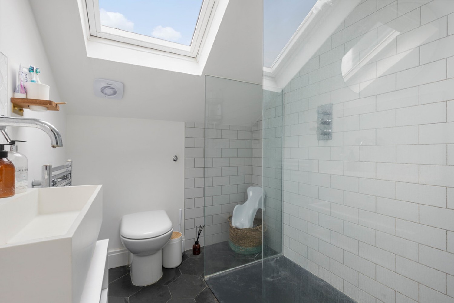 2 bedroom Flat in Camberwell, London, England