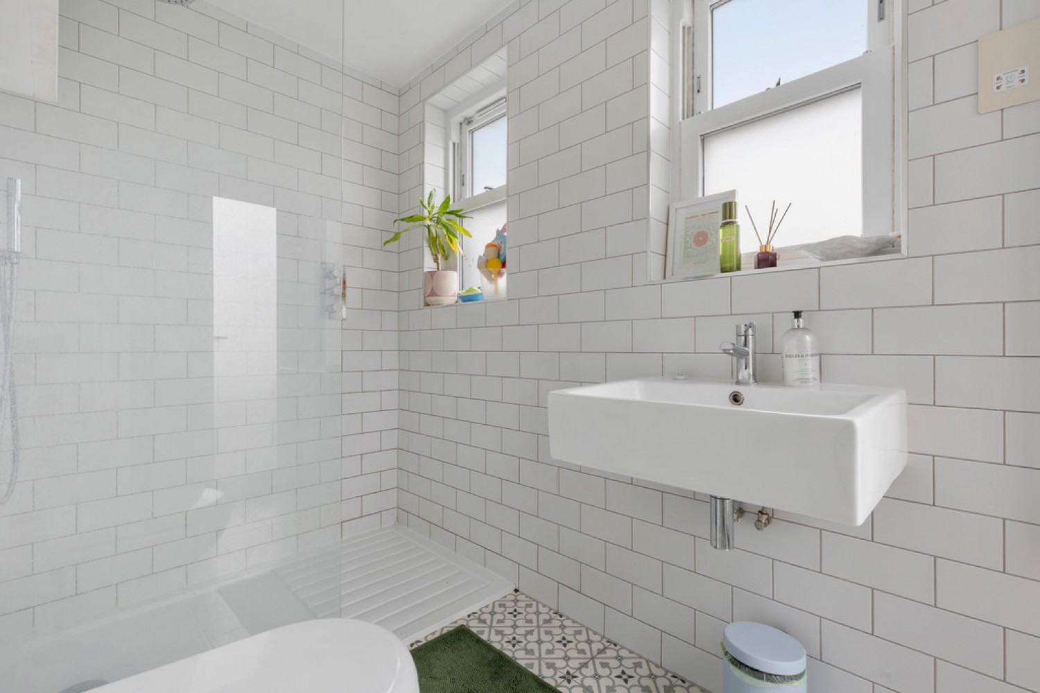 2 bedroom Flat in Camberwell, London, England