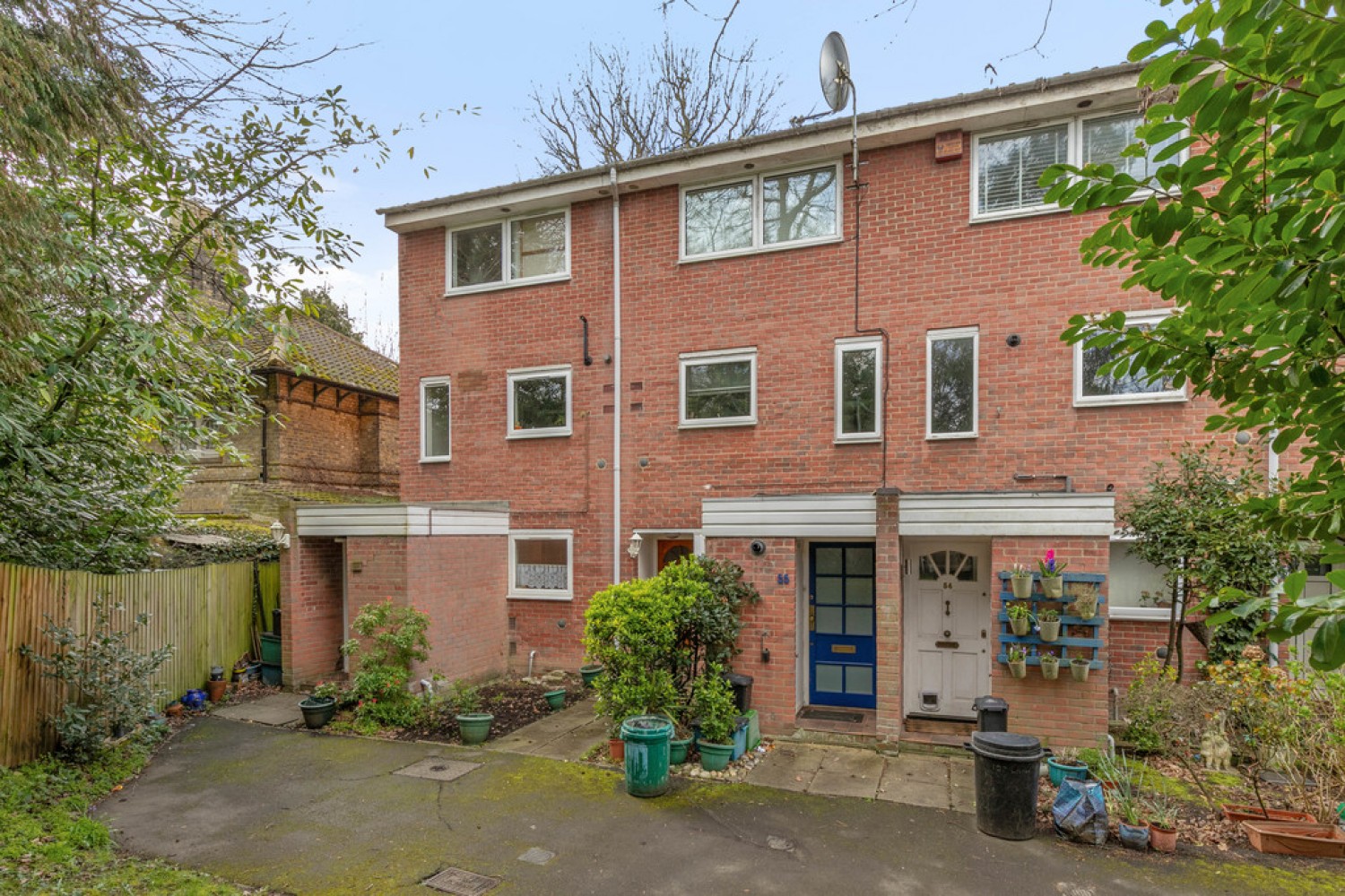 2 bedroom Flat for Sale Upper Norwood, Crystal Palace, London