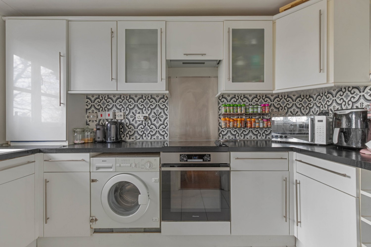 2 bedroom Flat for Sale South Norwood, London, Greater London