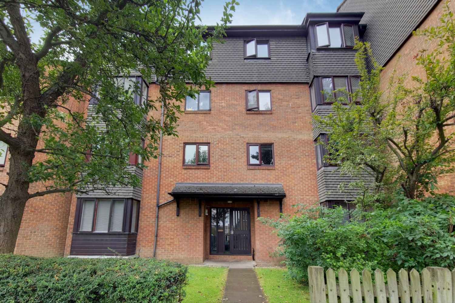 2 bedroom Flat in Anerley, London, England