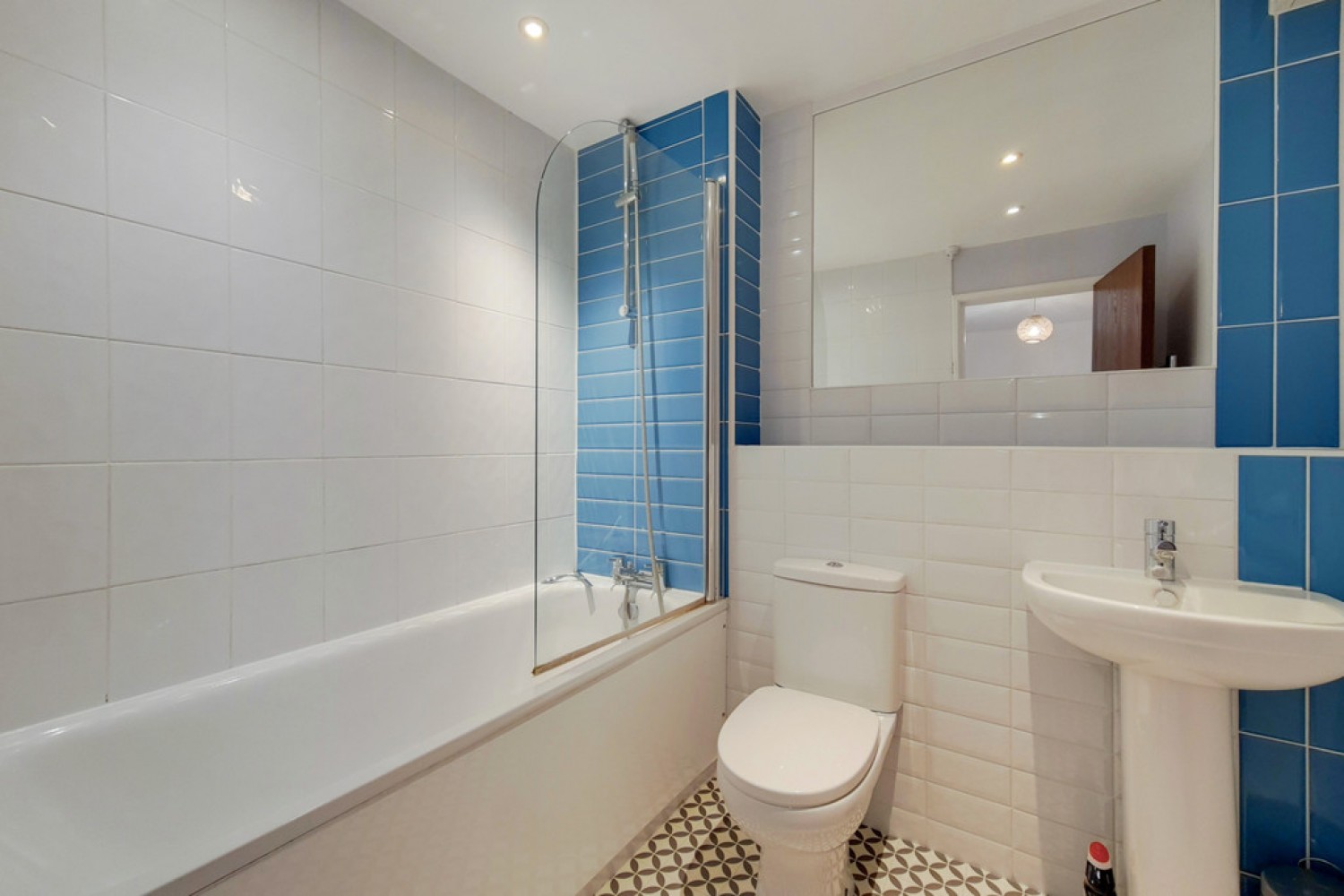 2 bedroom Flat in Anerley, London, England