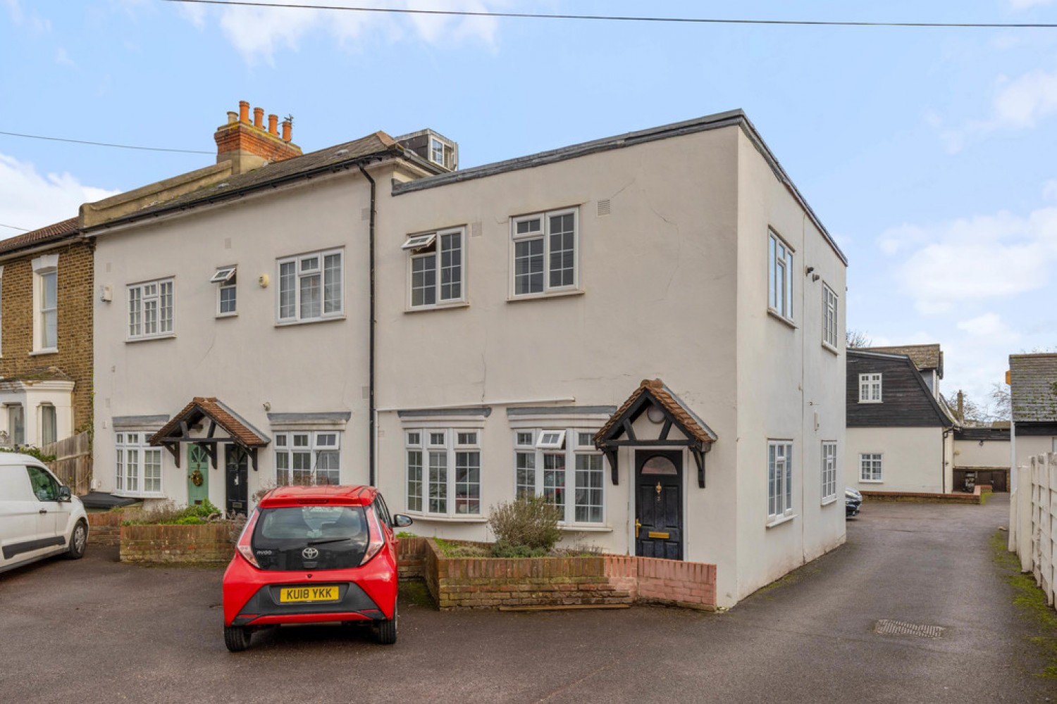 1 bedroom Flat for Sale Golden Mews, 15 Howard Road