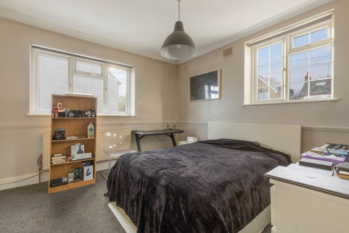 Golden Mews, 15 Howard Road