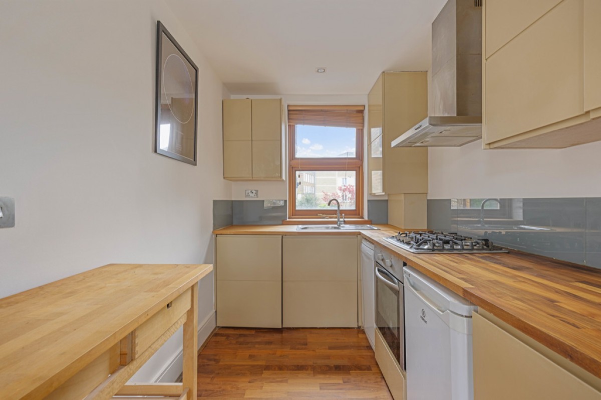 North Clapham, London, Greater London