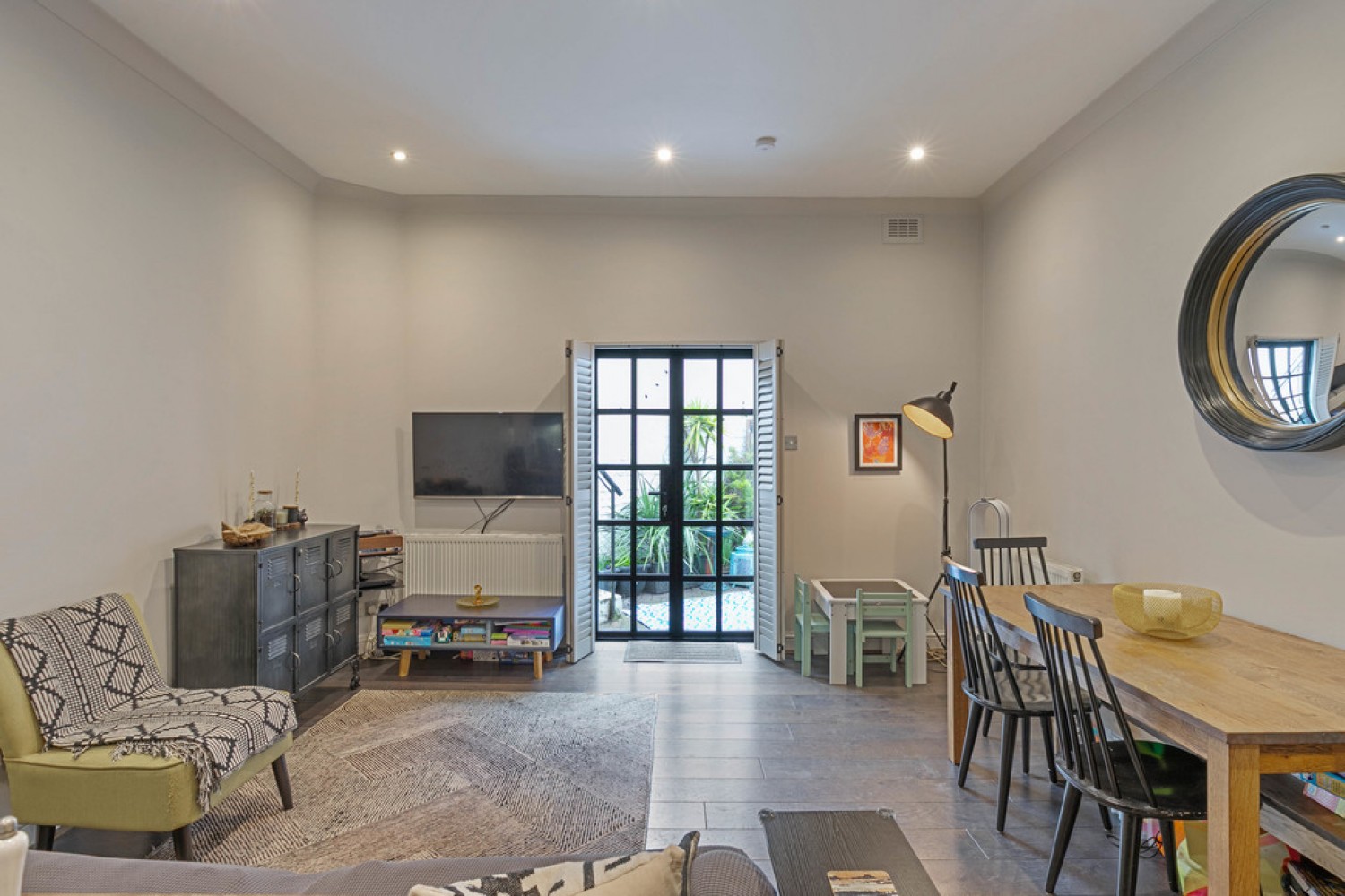 2 bedroom Flat for Sale Crystal Palace, London, Greater London