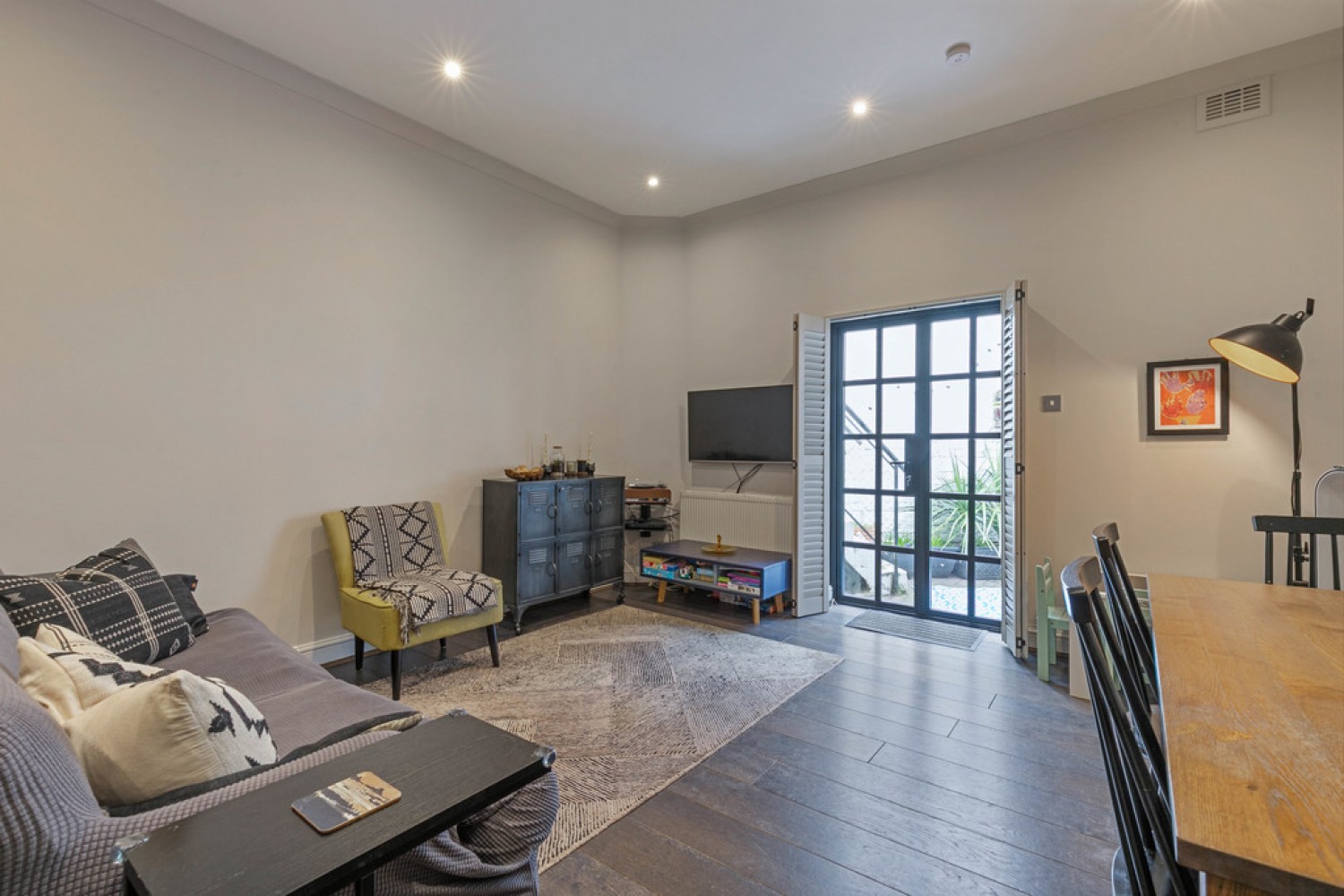 2 bedroom Flat for Sale Crystal Palace, London, Greater London