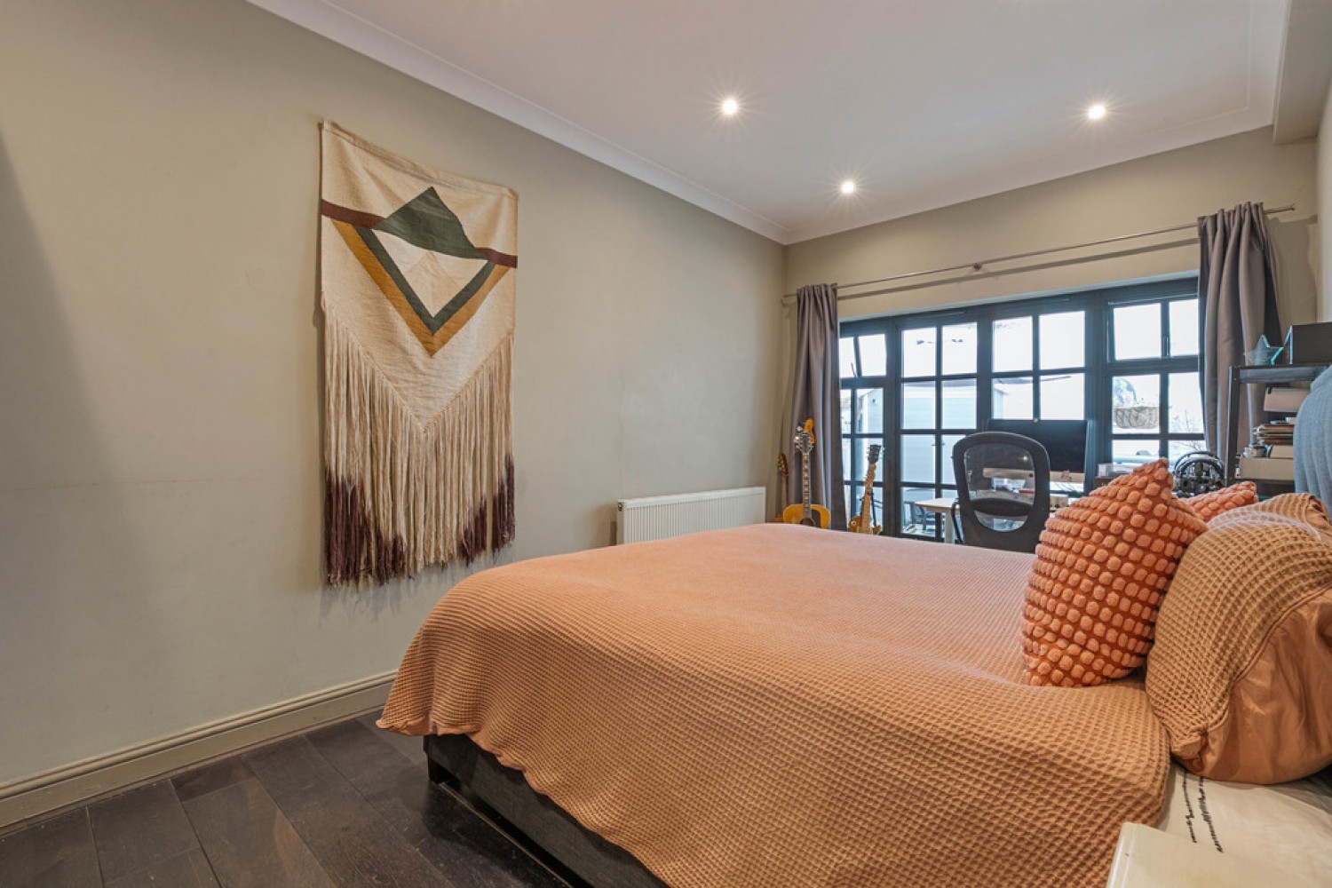 2 bedroom Flat for Sale Crystal Palace, London, Greater London