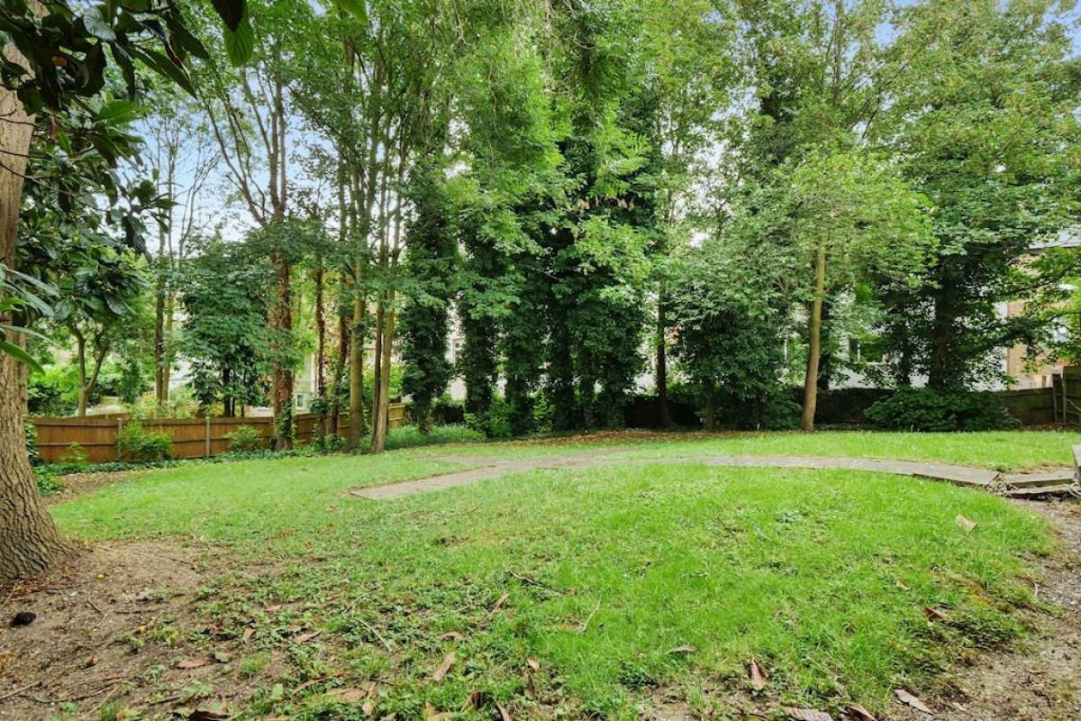 Hawke Road, 8 Hawke Road, Crystal Palace, London