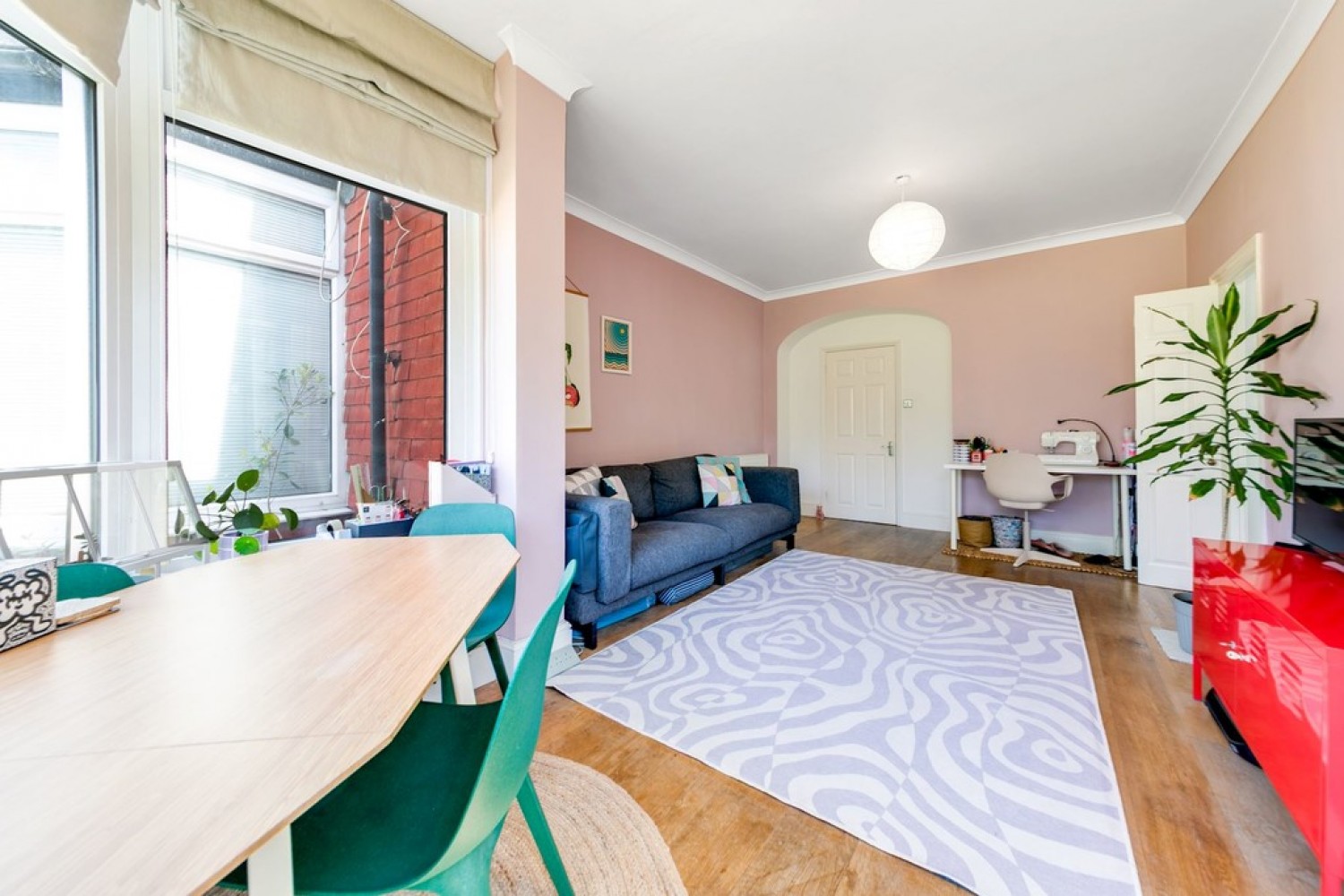 1 bedroom Flat for Sale South Norwood, London, Greater London
