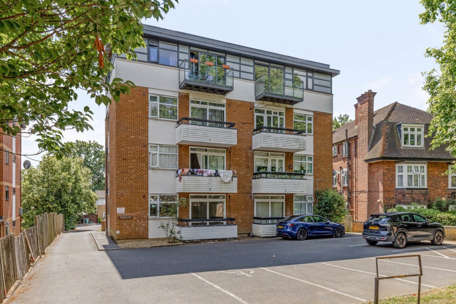 3 bedroom Flat for Letting Lawrie Park Rd, 77 Lawrie Park Rd, Sydenham, London
