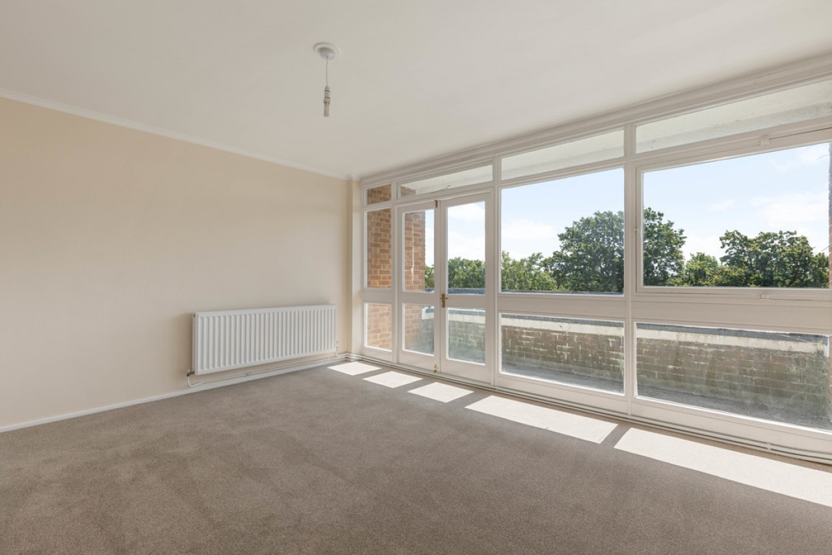 Lawrie Park Rd, 77 Lawrie Park Rd, Sydenham, London