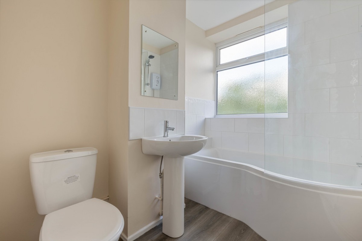Lawrie Park Rd, 77 Lawrie Park Rd, Sydenham, London